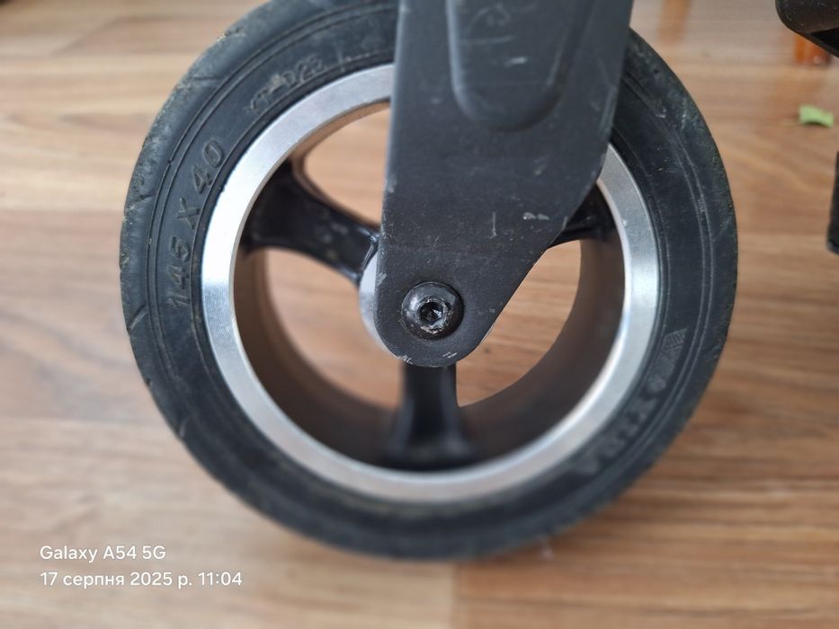 Електросамокат M-SCOOTER