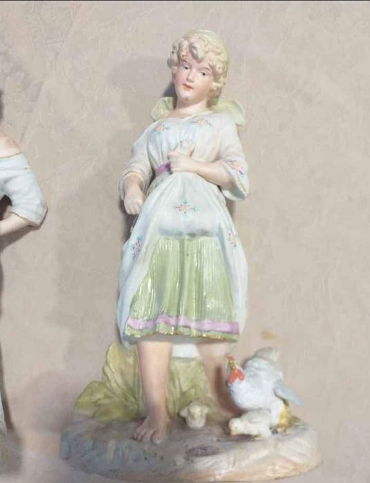 Casal de meninos em bisquit, início séc XX