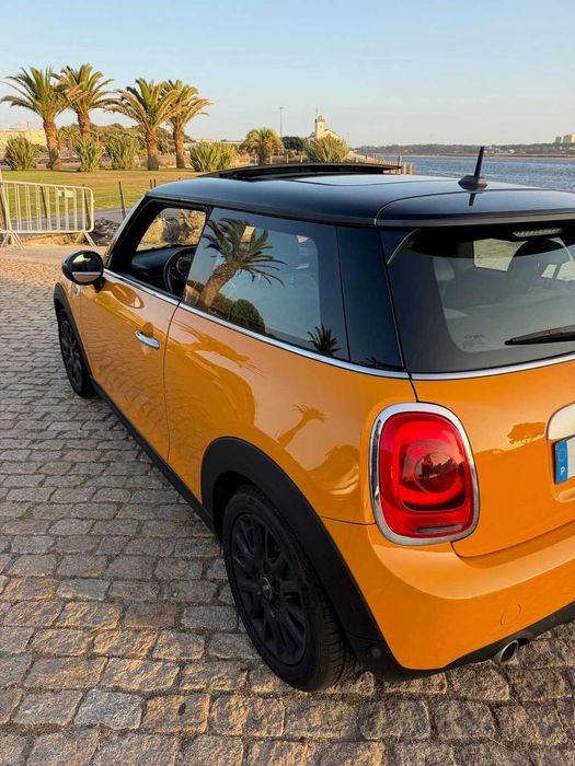 Mini Cooper D tetos panorâmicos