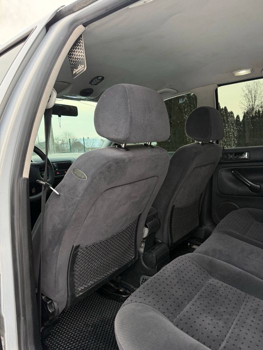 Продам Volkswagen Golf IV 1.6 газ/бензин, автомат