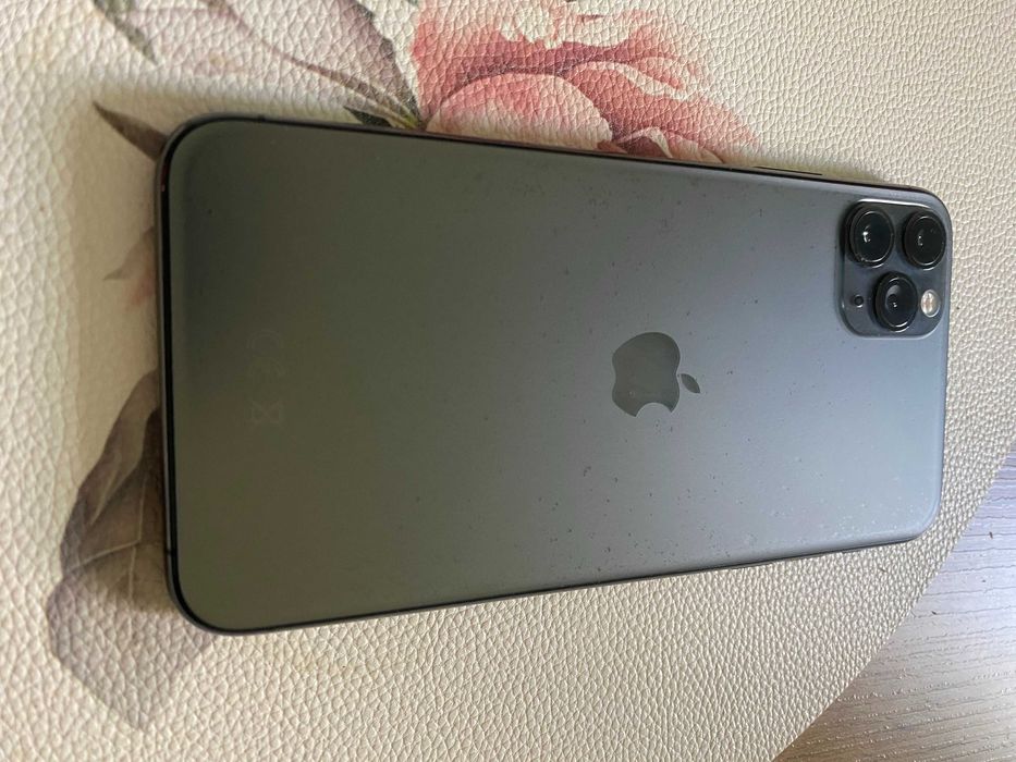 Iphone 11 Pro Max 256GB w bardzo dobrym stanie, nigdy nie rozebrany oryginał