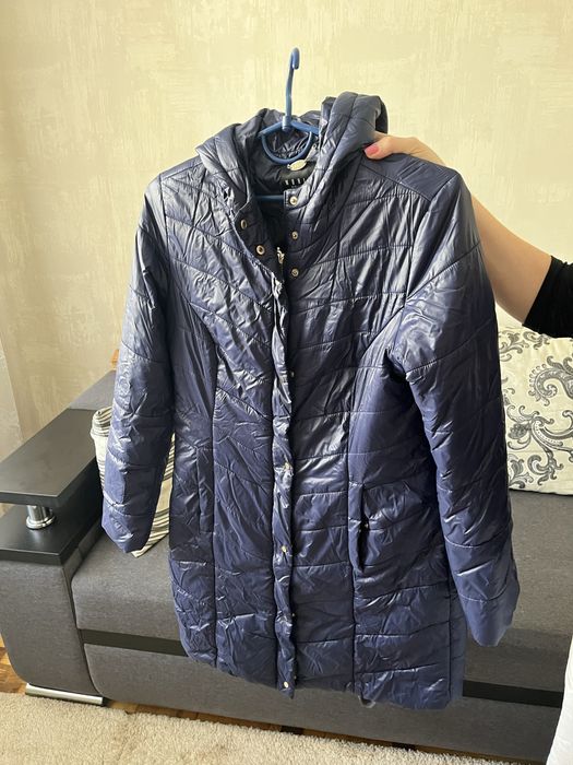 Продам зимний пуховик