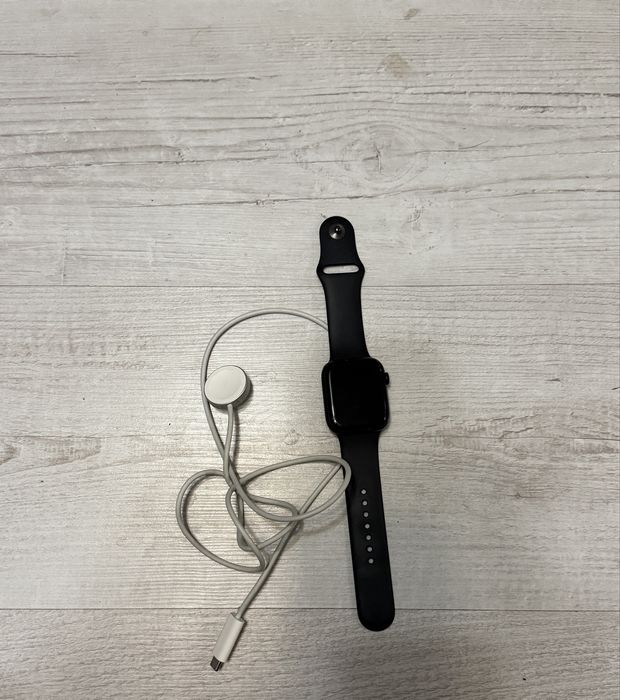 Apple watch series 7 45mm