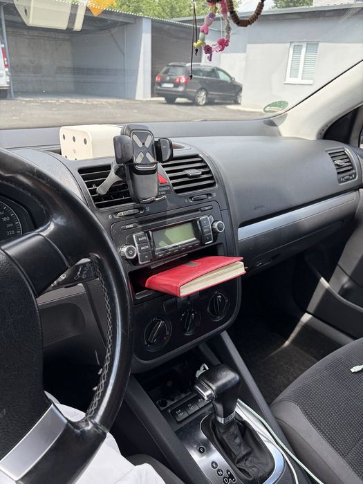 Продам  машину Golf 5
