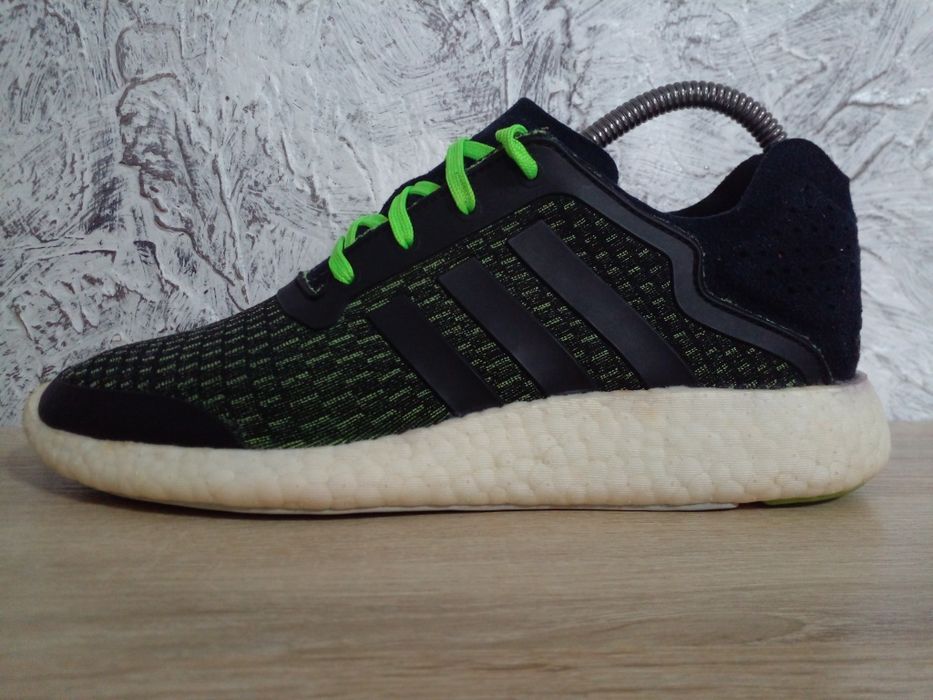 Кроссовки женские Adidas.39 р.оригинал