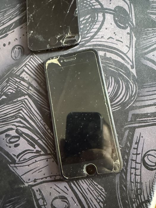 iPhone Uszkodzone 6s SE 2020 12