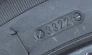 Opony 235/55/R19