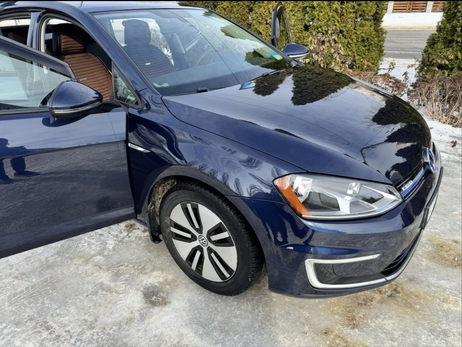 Volkswagen golf 7 (2016г) 90т.км. Пробег запас 140