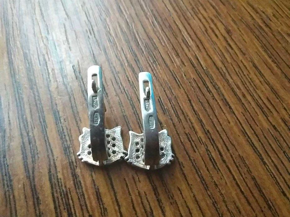 Продам детские серьги