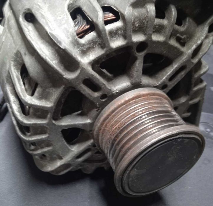 Генератор VALEO  FG15T093 для Ford