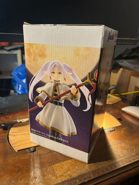 Figura Frieren Grandista 26cm – Frieren: Beyond Journey’s End
