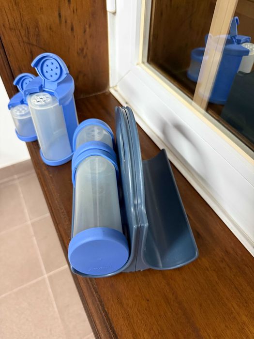 Guarda especiarias da tupperware