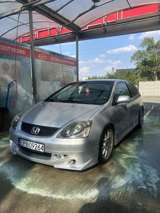 Honda civic 7 2005