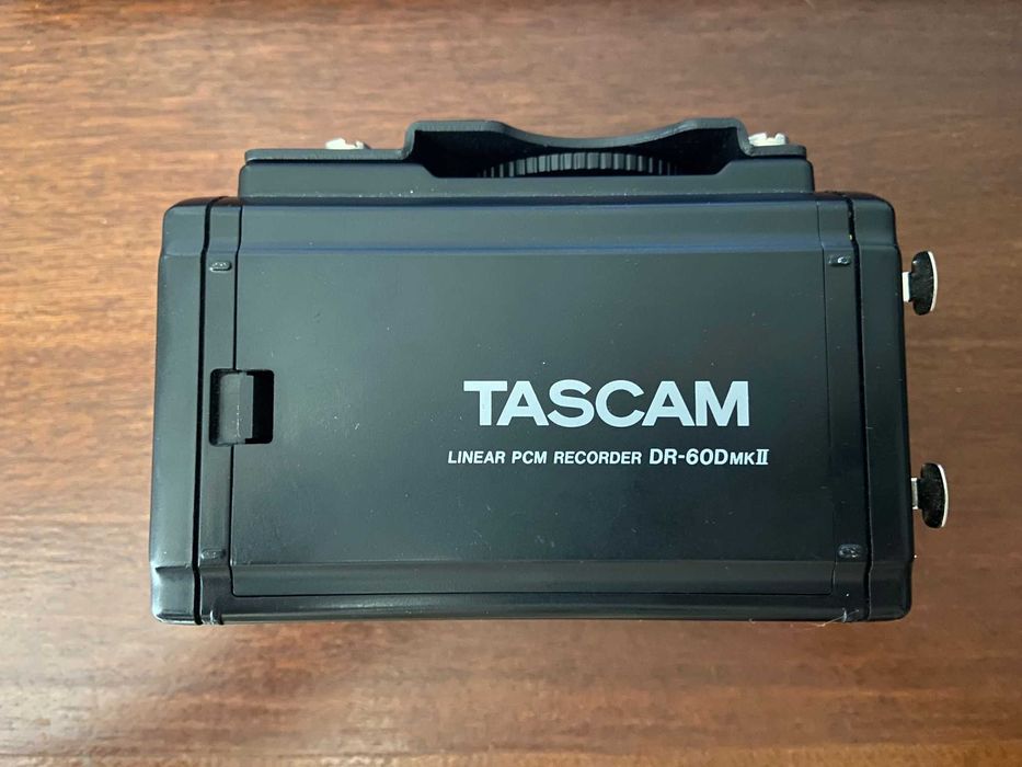Gravador TASCAM DR-60DmkII