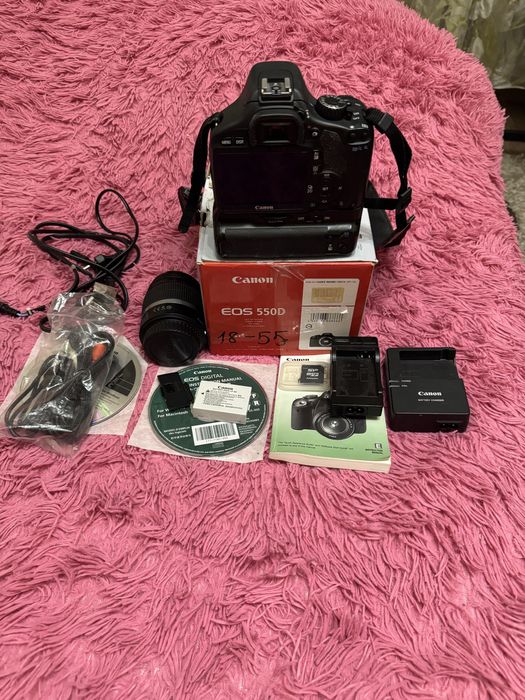 Продам Canon 550D