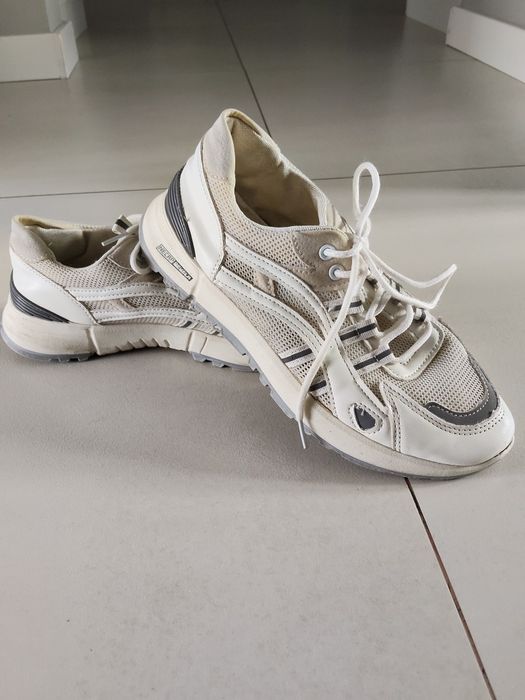 Buty damskie sportowe