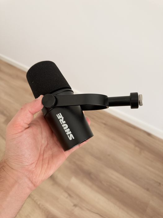 Shure MV7X como novo + cabo XLR | som profissional