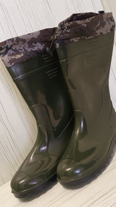 Гумові чоботи чоловічі