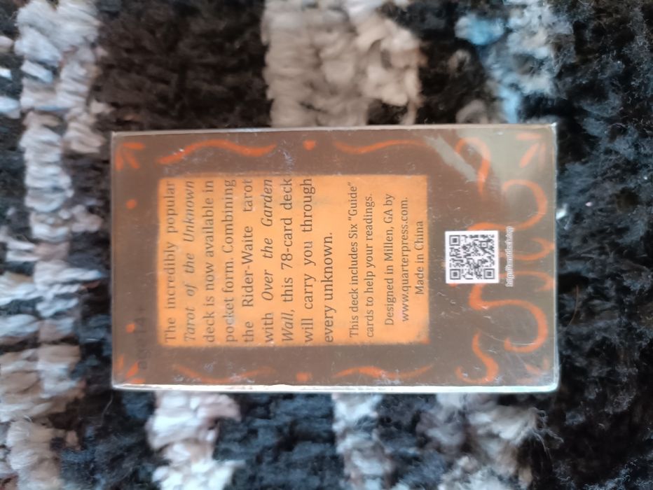 Tarot of the Unknown karty do tarota Halloween