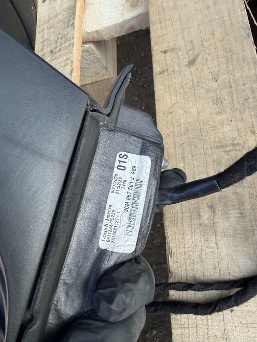Зеркало бокове ліве та праве VW Atlas 3CM857501J9B9