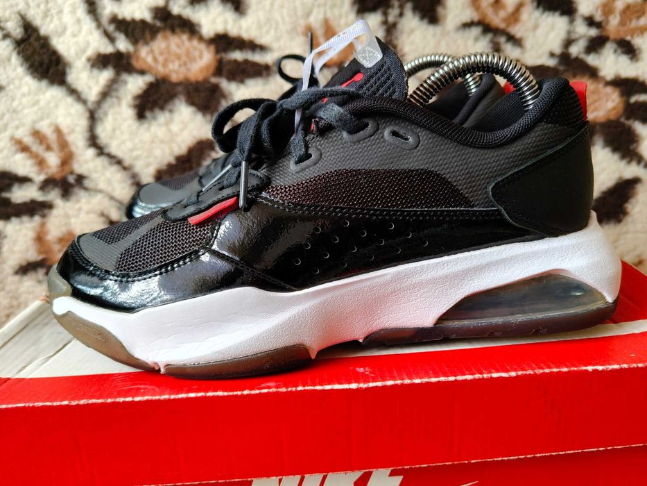 Mega sportowe młodzieżowe buty Jordan Air 200E r.40 świetny stan
