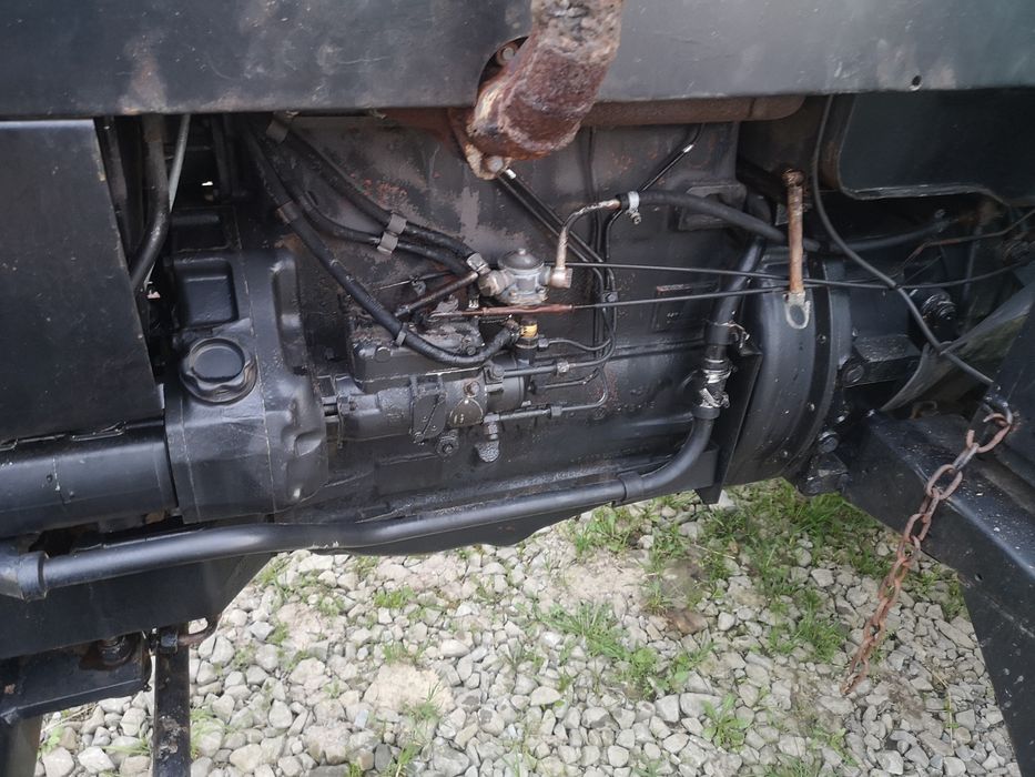 Traktor renault 681s na czesci