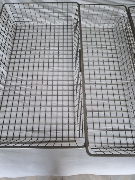 Cestos metálicos Ikea complemento da linha PAX