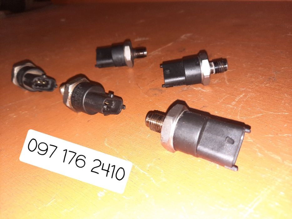 Датчик давления топлива 0281002522 Bosch Renault Master Trafic Vivaro