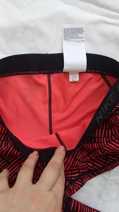 Лосіни спортивні для тренувань від Nike m