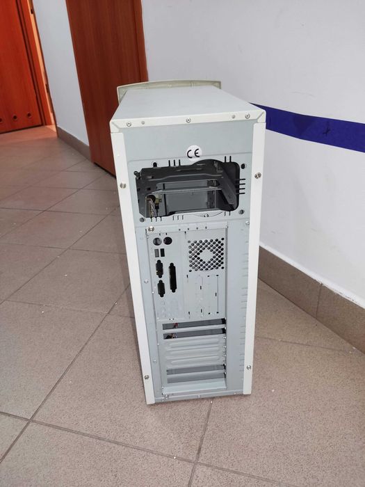 Unikalna obudowa komputerowa retro ATX Venus II bez zasilacza
