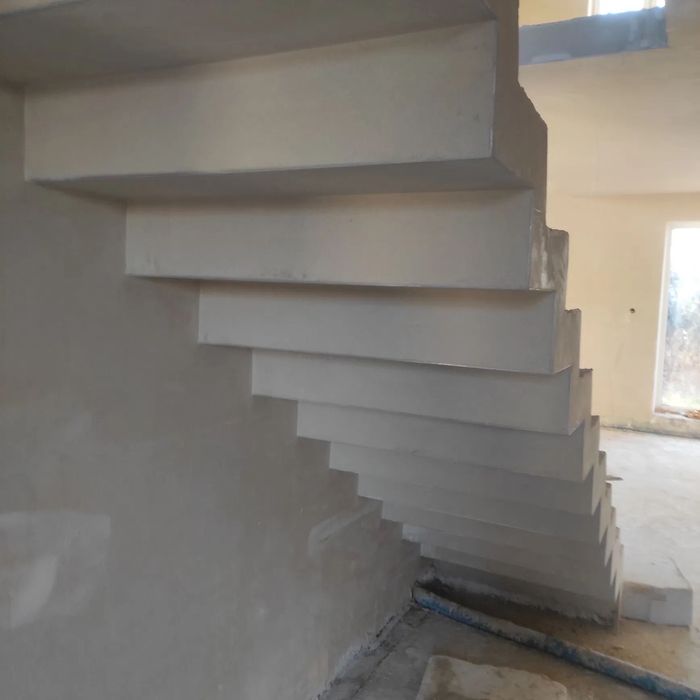 Tynki gipsowe i hybrydowe