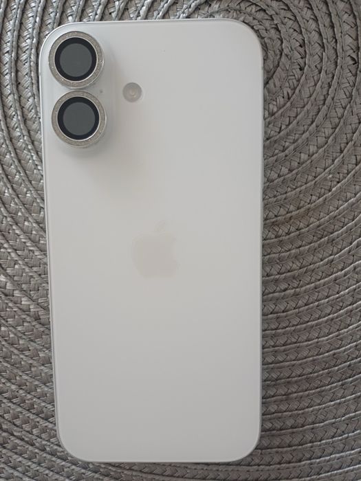 Iphone 16 stan idealny