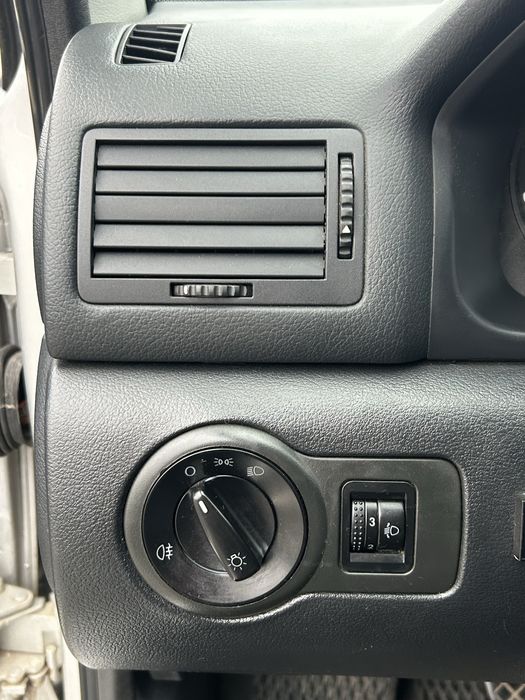 Skoda Octavia Tour 2005 1.6 MPI