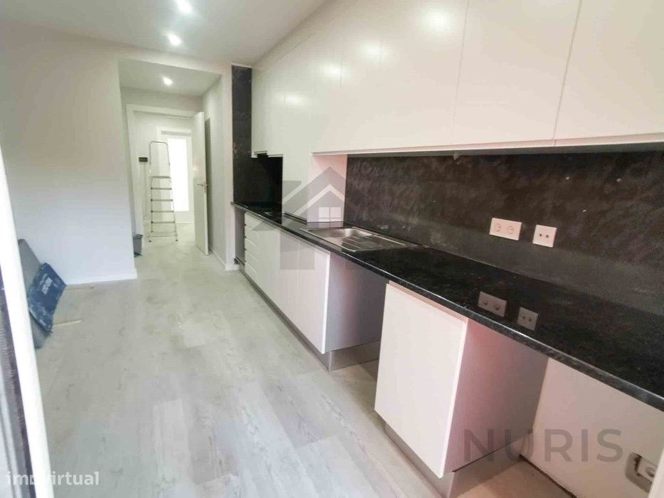 T3 Villa for Sale in Estômbar – Boca do Rio