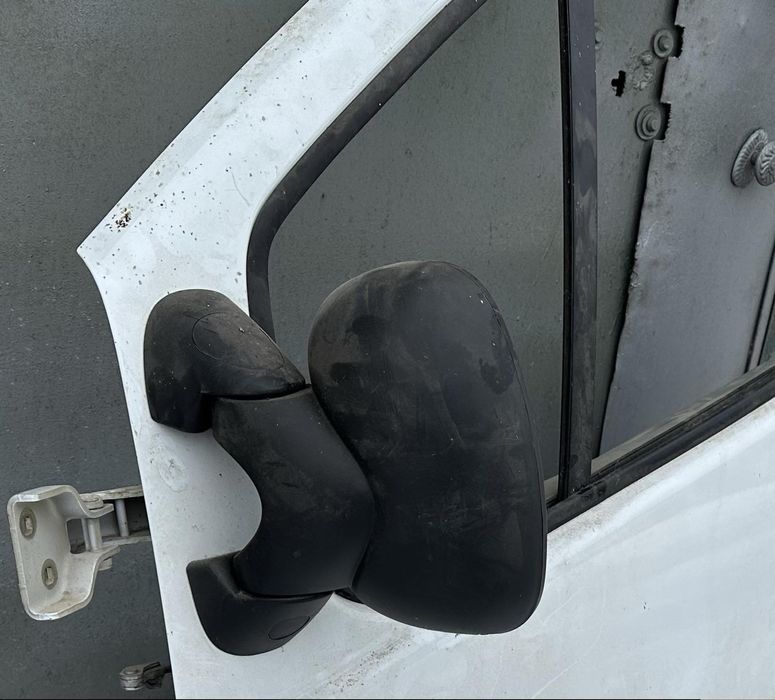 Зеркало заднього виду Рено Трафік