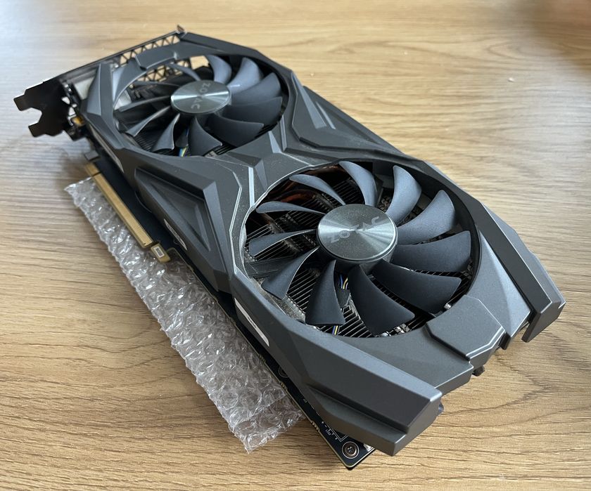 Zotac GTX 1070 Ti AMP! 8 GB