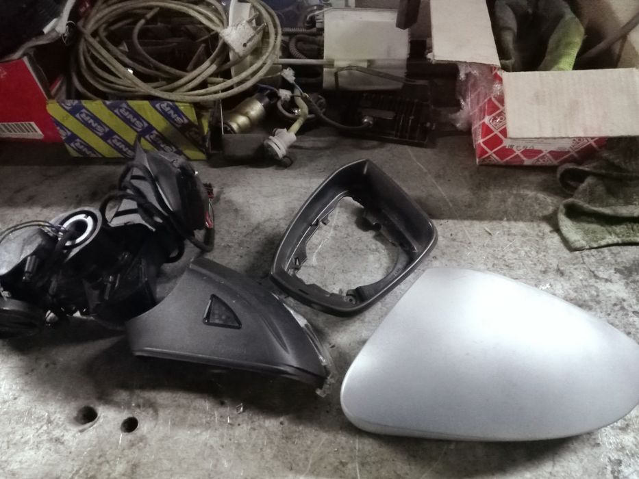 Зеркало боковое левое T-ROC