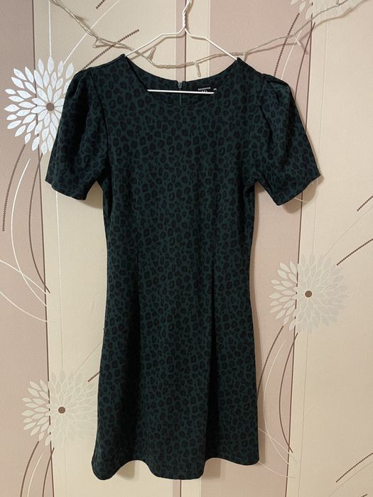 Сукня весняна