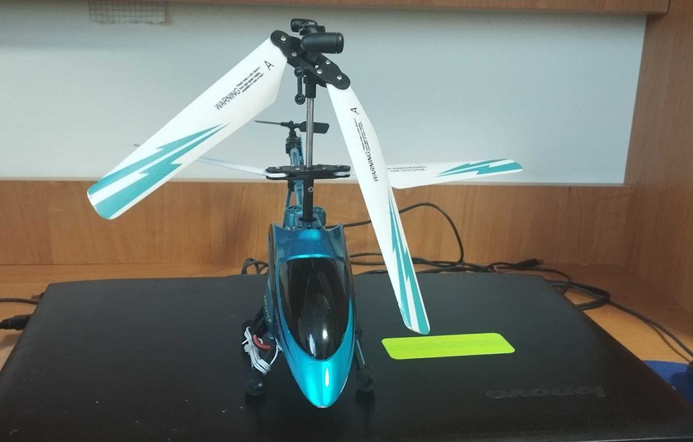 Радіокерований гелікоптер Sky Rover з гіроскопом 40см під ремонт