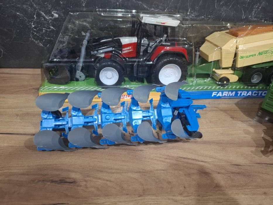 Traktor z Dwoma Przyczepami i Pługiem - Duży Zestaw Farma ROLNIK