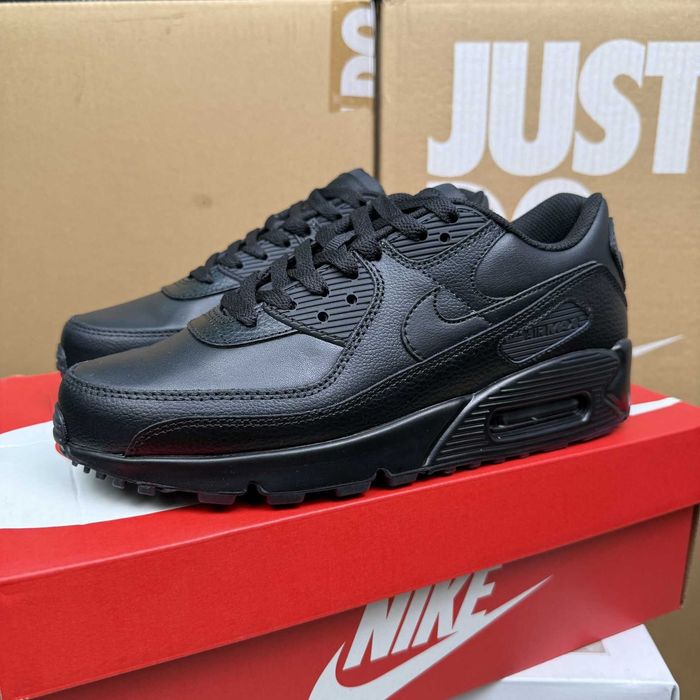 Air_Max_90__Czarny R.39