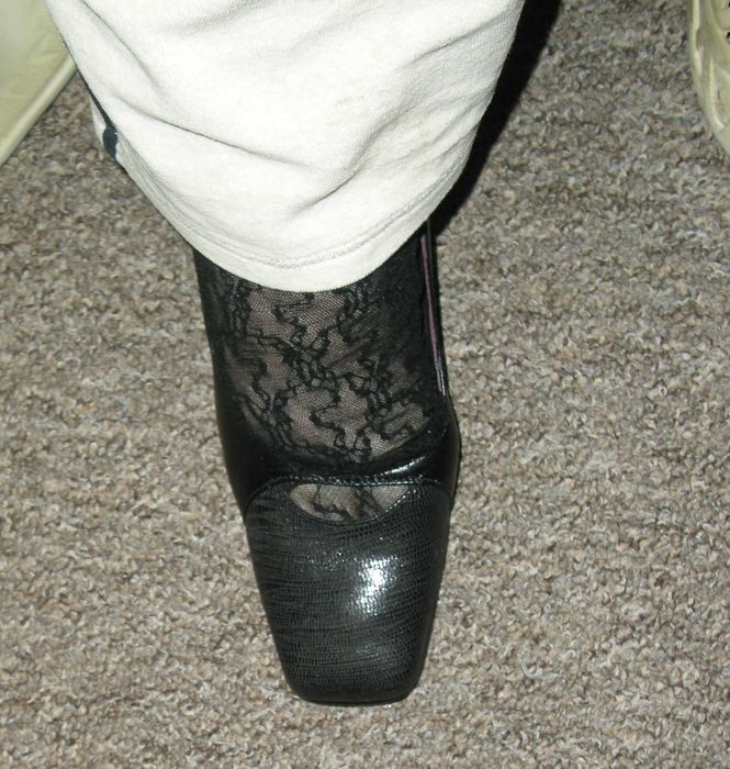 Pantofle ,czółenka Viruci r.40