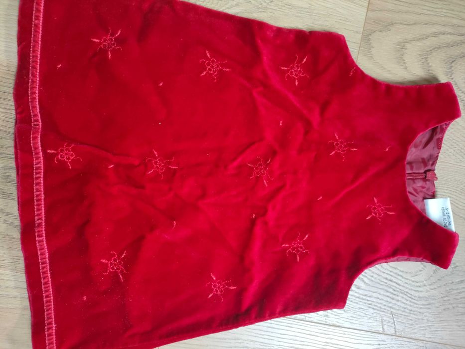 Sukienka z weluru dla dziewczynki 9 msc