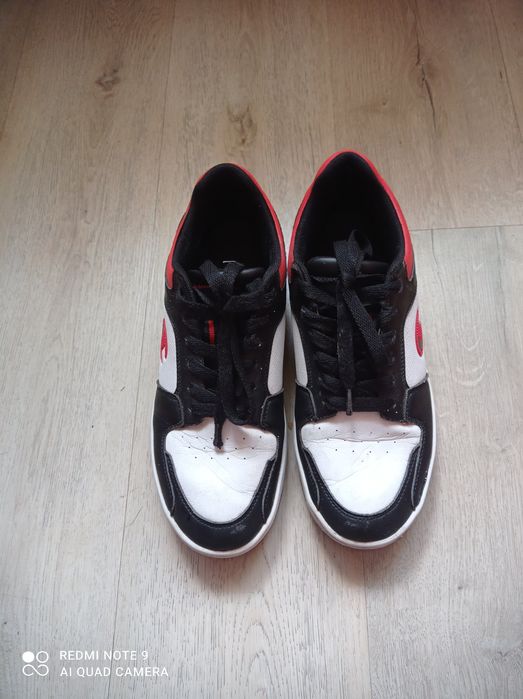 Buty Champion 43 młodzieżowe+ gratisy