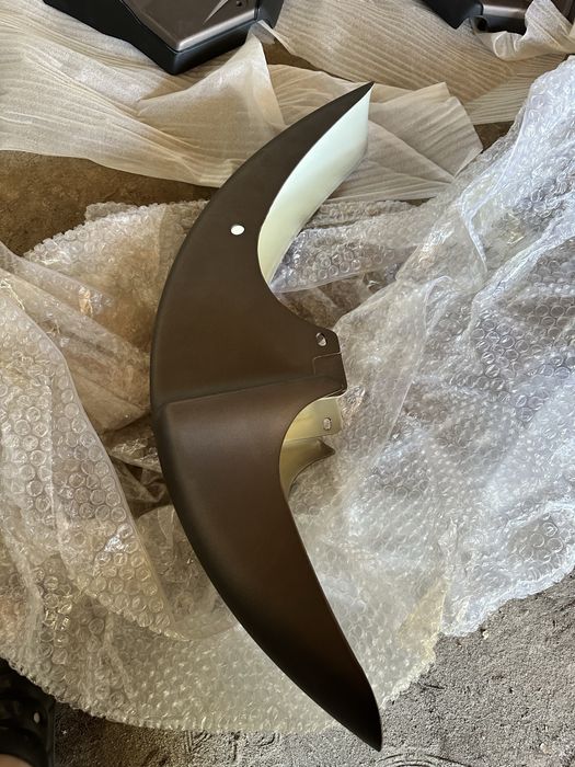 Переднє крило і бокові щитки на мустанг 125 фіт