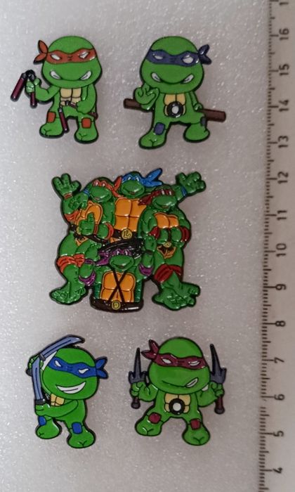 5 pins Tartarugas Ninja