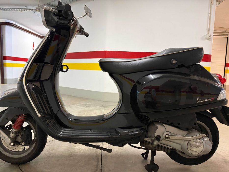 Scooter Vespa Sprint 125