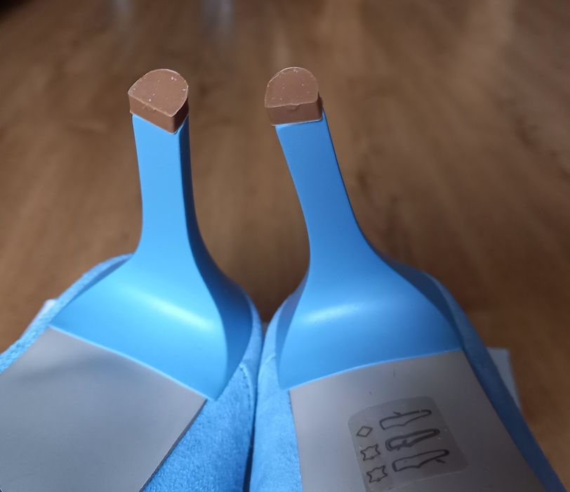 Błękitne szpilki Margo Shoes roz. 36