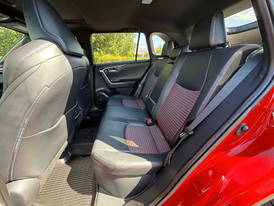 Toyota RAV4 Prime XSE      2023