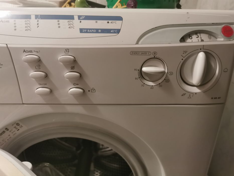 Máquina de lavar roupa Hoover